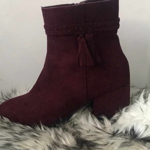 Boots with Tassels